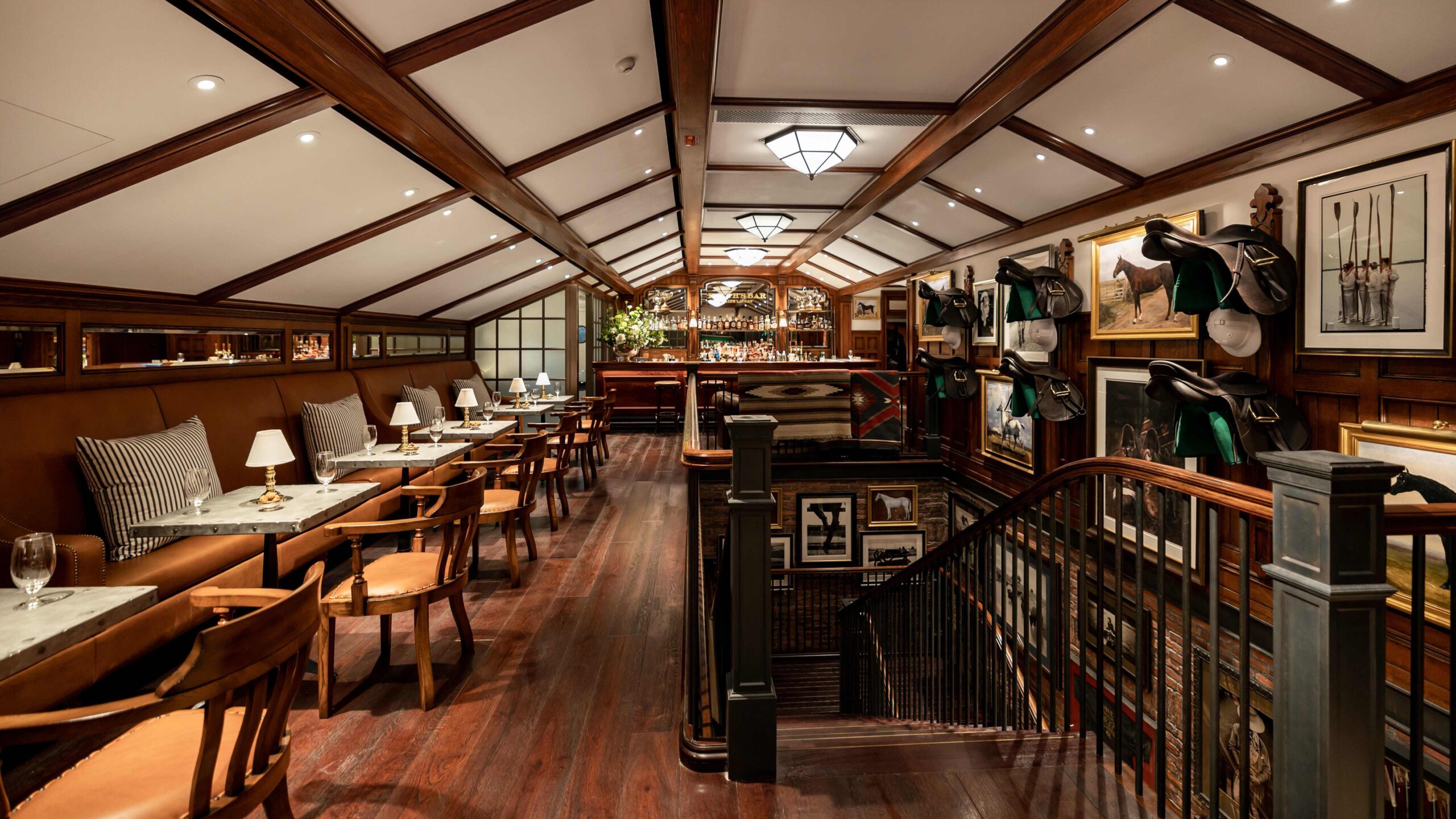 成都何勇：连锁餐饮布局，拓展市场版图